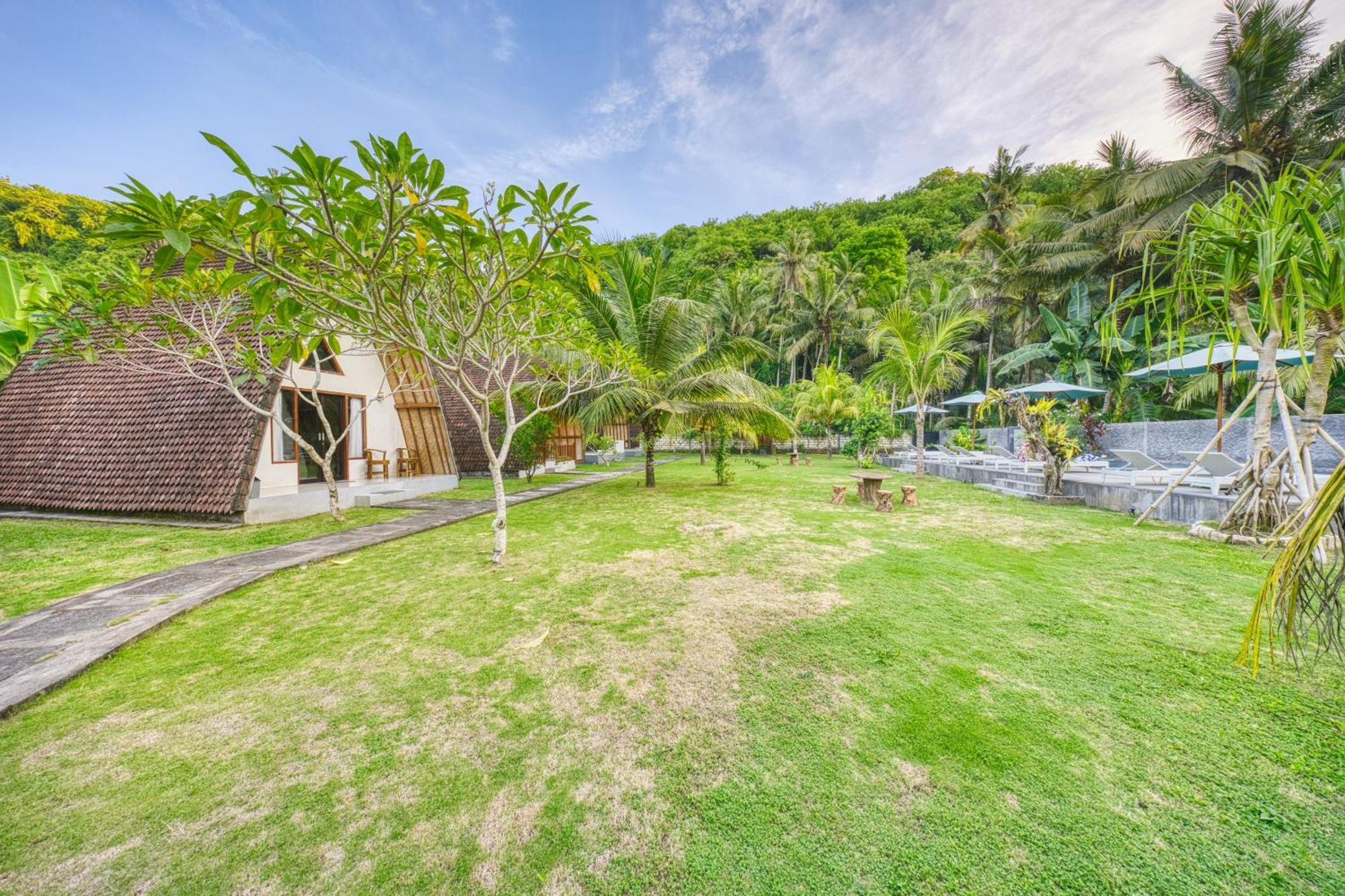 Puri Garden Penida Hotel Sakti Exterior photo